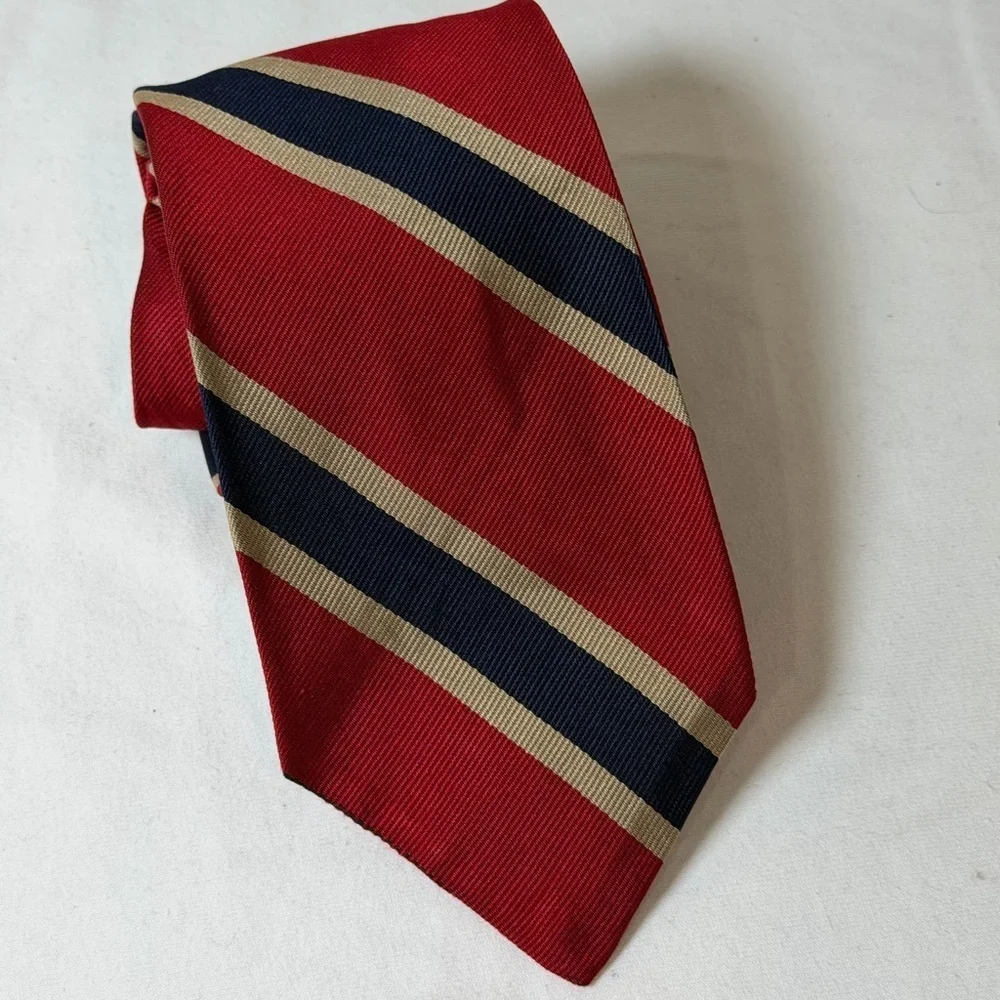 Robert Talbott For Romualdo Cincinnati Classic Red and Navy Striped Tie EUC